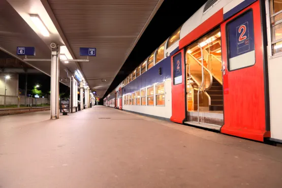 chauffeur vtc a versailles transport vers la gare